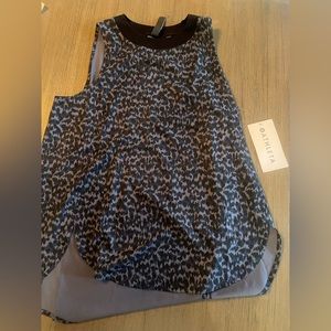 Athleta zephyr print tank